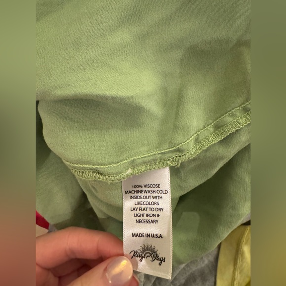 Rays For Day's Medium Green Dress. 💚⚡️ - Picture 6 of 7